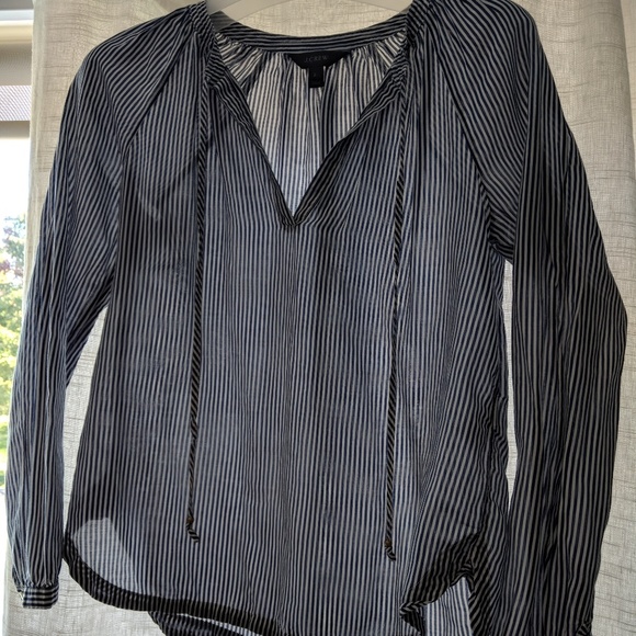 JCrew Size 2 cotton/silk blend popover top - Picture 1 of 2